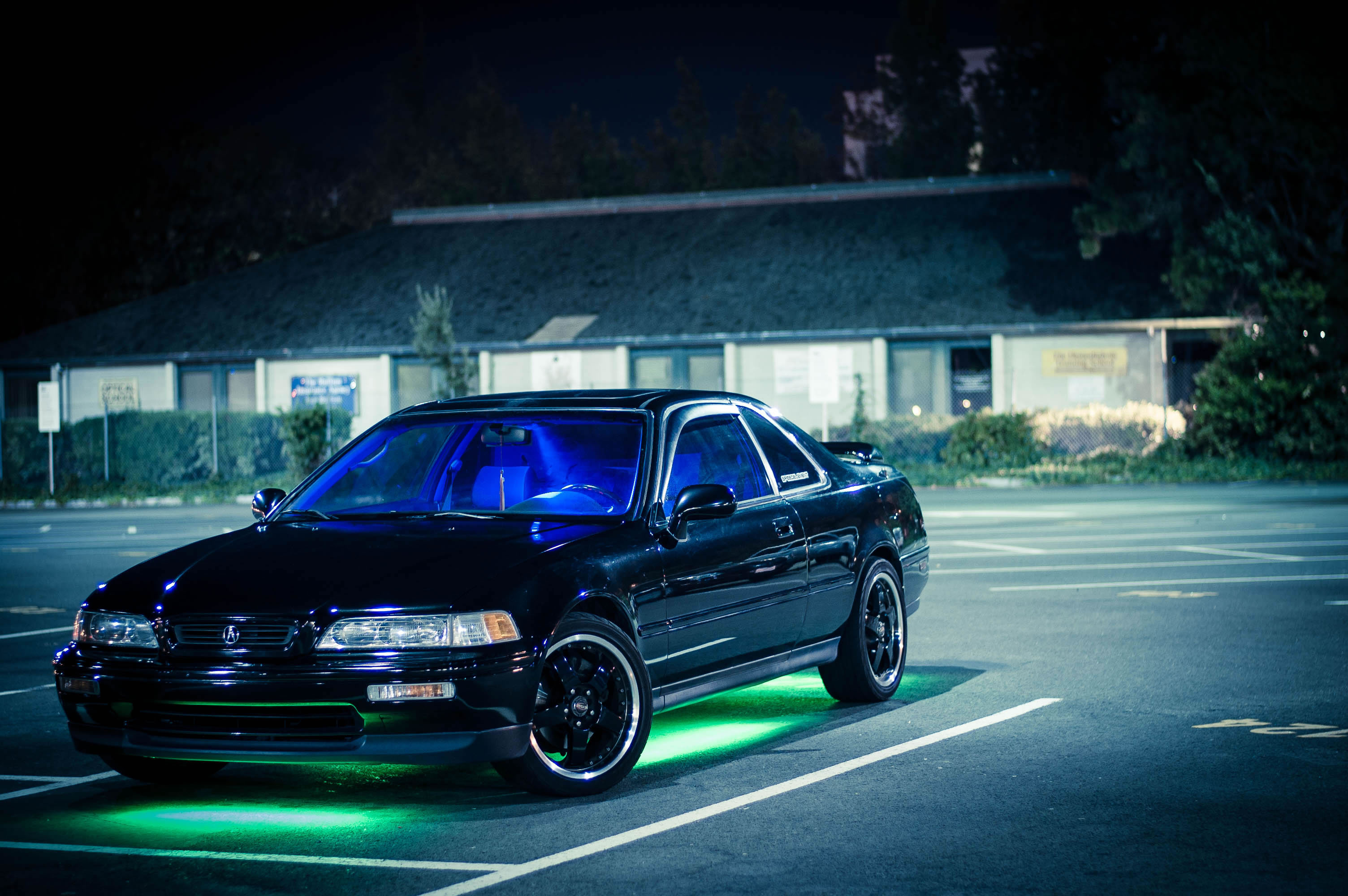 Why is Underglow Illegal? Neon Underglow Laws